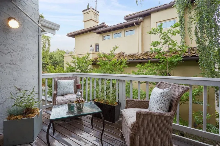 470 Gabilan Street 4, Los Altos, California 94022