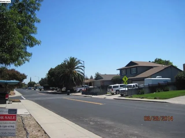 916 Chianti Way, Oakley, California 94561-2332