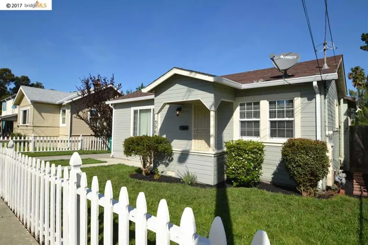 3963 Edgemoor Pl, Oakland, California 94605