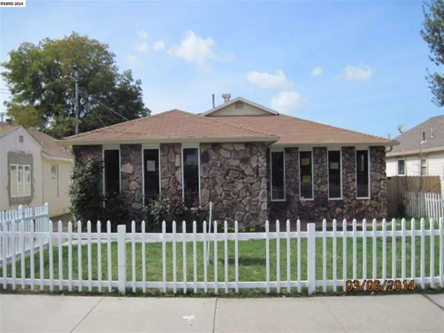 2022 Cavallo Rd, Antioch, California 94509-2716