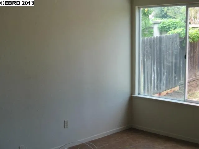 210 Pebble Beach Loop, Pittsburg, California 94565-2323