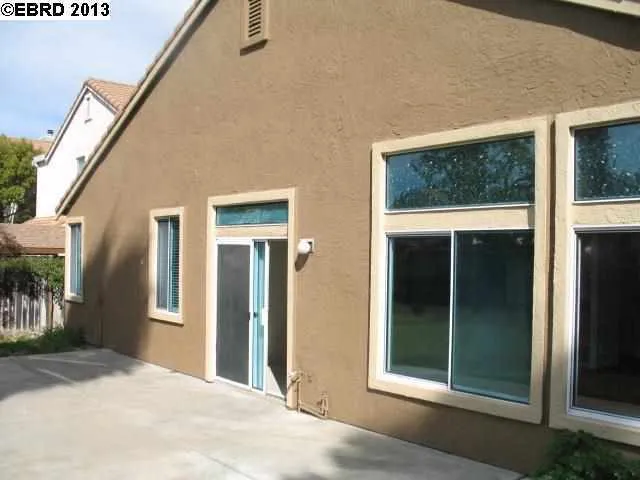 210 Pebble Beach Loop, Pittsburg, California 94565-2323
