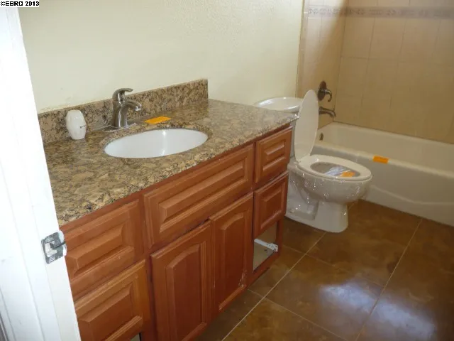 263 Amberleaf Way, Brentwood, California 94513-2514