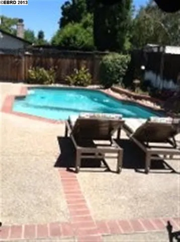 606 Pippo Ave, Brentwood, California 94513-1428