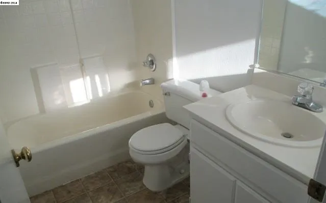 5020 Rockwall Way, Antioch, California 94531-8396