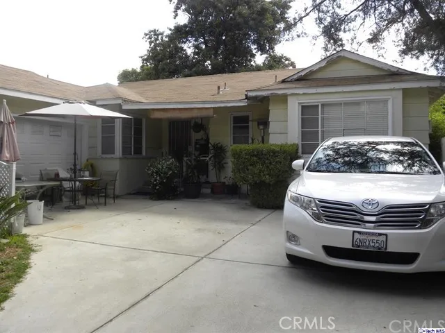 8548 Delco Avenue, Winnetka, California 91306