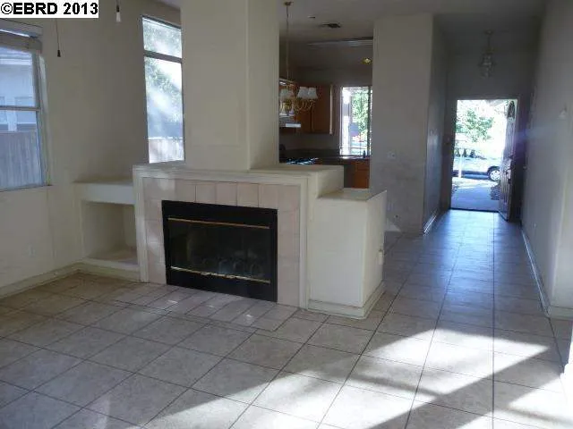 2400 Hooftrail Way, Antioch, California 94531-8919