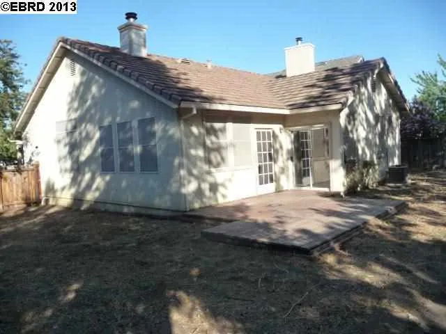 2400 Hooftrail Way, Antioch, California 94531-8919