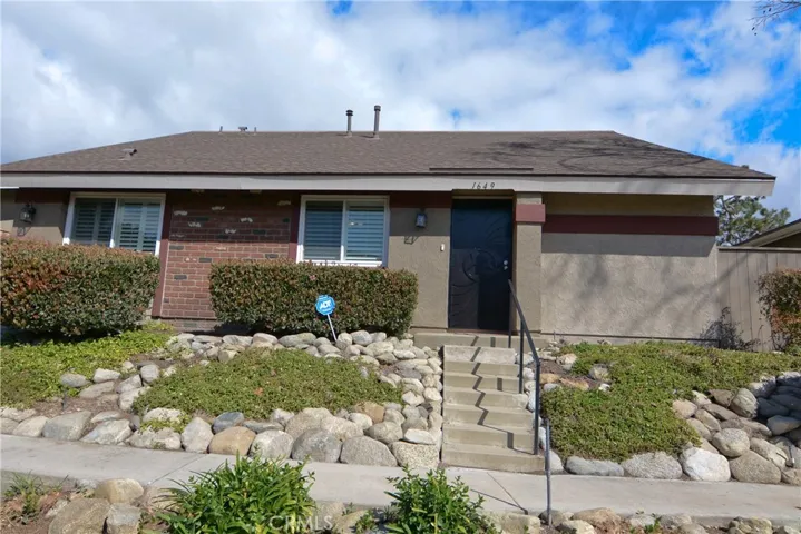 1649 Carmel Circle West, Upland, California 91784