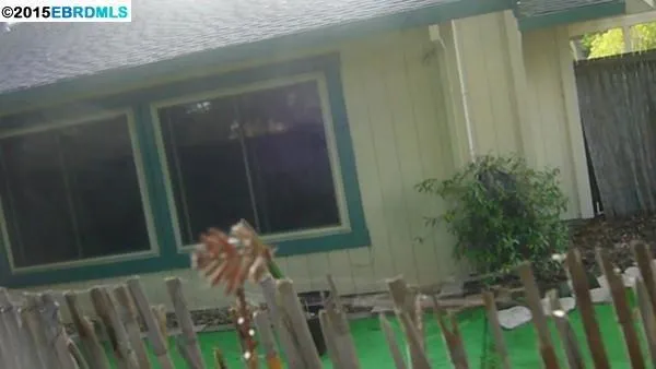 1593 London Cir, Benicia, California 94510-9999