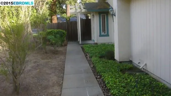 1593 London Cir, Benicia, California 94510-9999