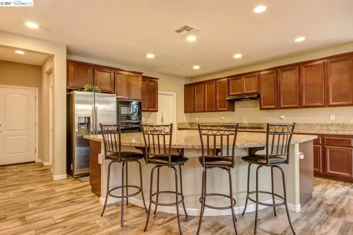 2521 Shadowbrooke, Brentwood, California 94513