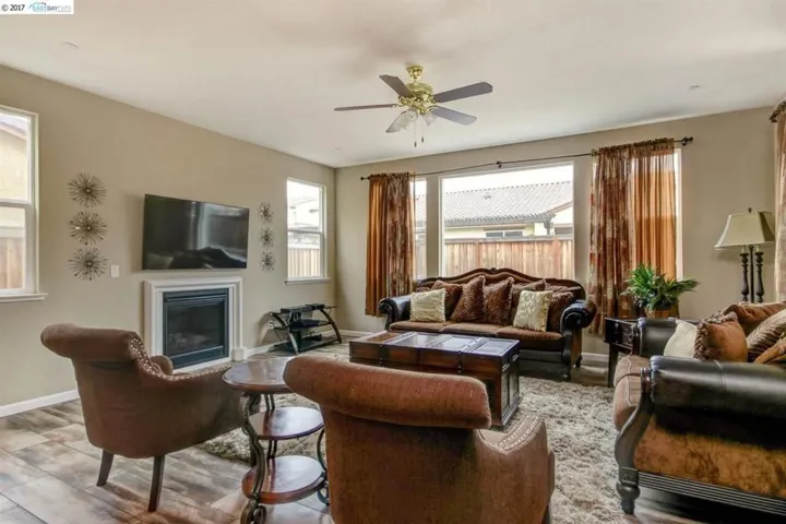 2521 Shadowbrooke, Brentwood, California 94513