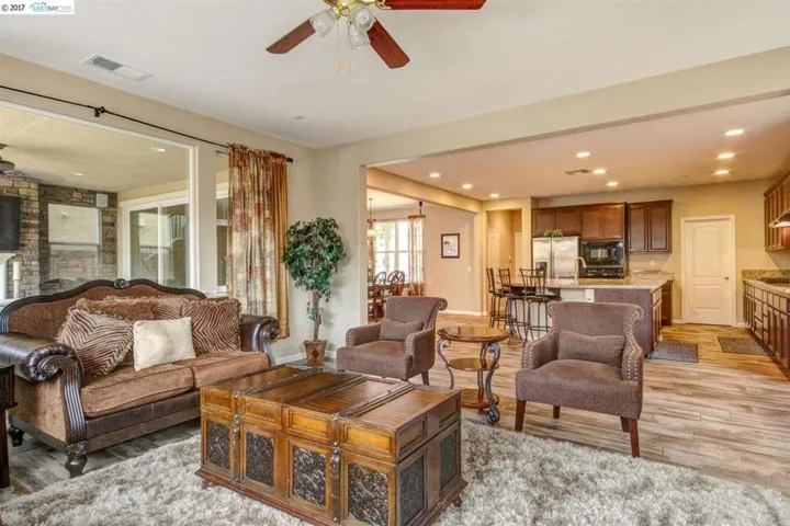 2521 Shadowbrooke, Brentwood, California 94513