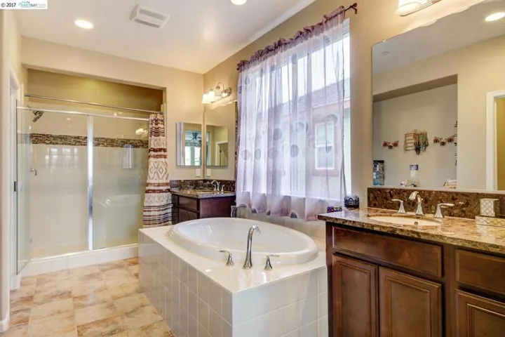 2521 Shadowbrooke, Brentwood, California 94513
