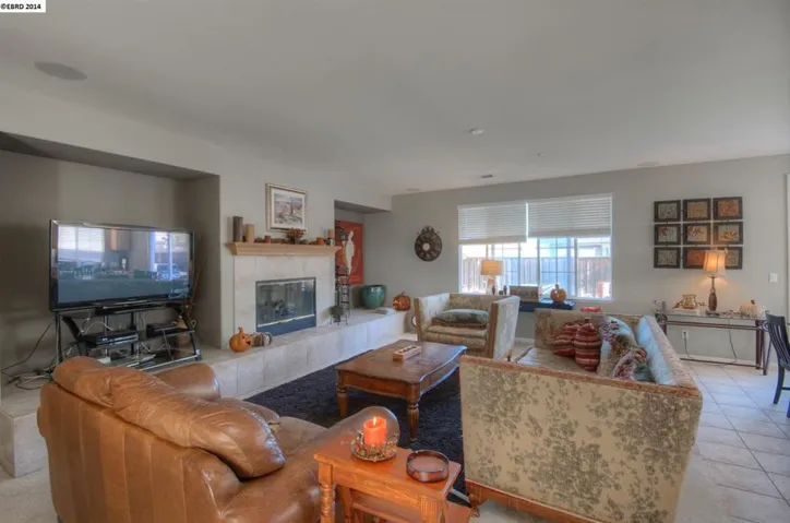 188 E Country Club Dr, Brentwood, California 94513-5043