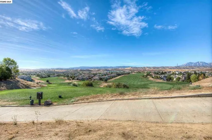 188 E Country Club Dr, Brentwood, California 94513-5043
