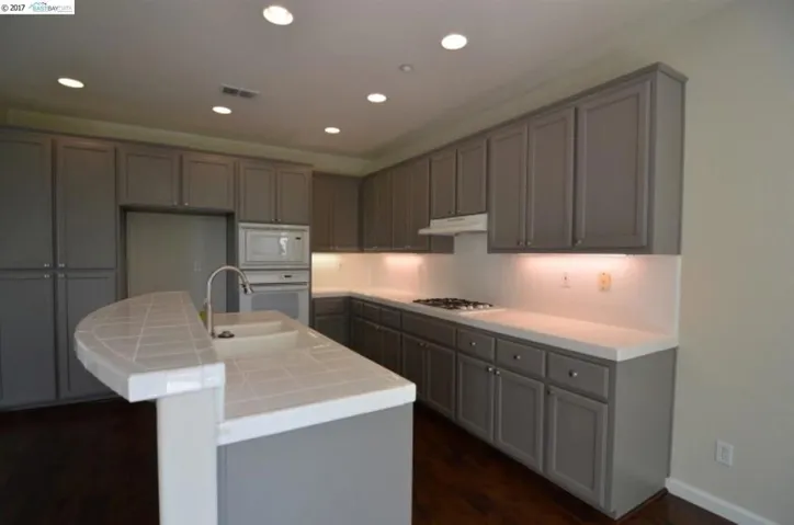 213 W Country Club Dr, Brentwood, California 94513