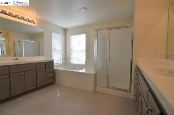 213 W Country Club Dr, Brentwood, California 94513