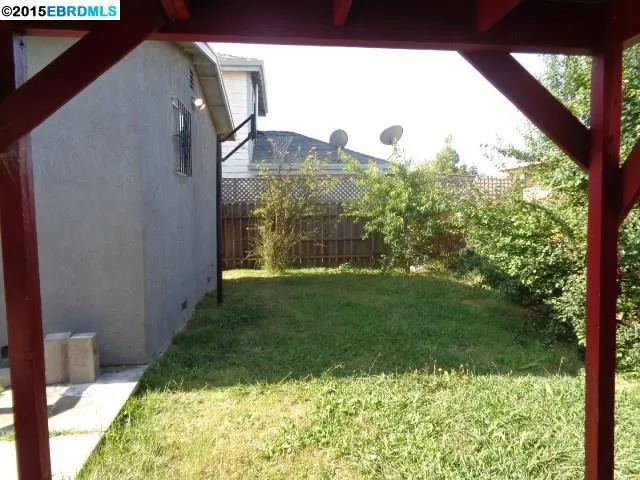 587 3rd St, Richmond, California 94801