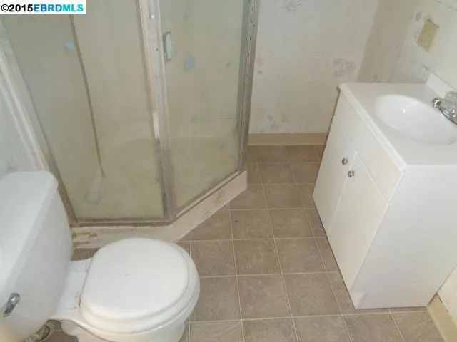 587 3rd St, Richmond, California 94801