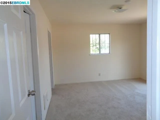 587 3rd St, Richmond, California 94801