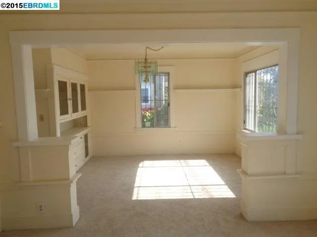 587 3rd St, Richmond, California 94801
