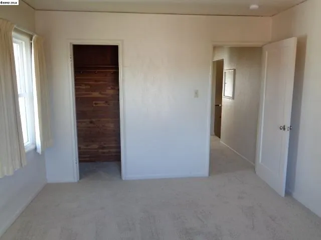 39 Grove St, Richmond, California 94804-1917