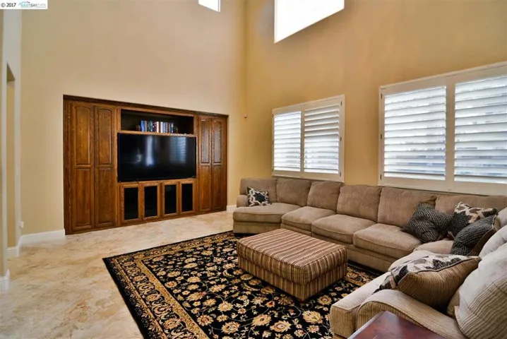 2332 Demartini Ln, Brentwood, California 94513