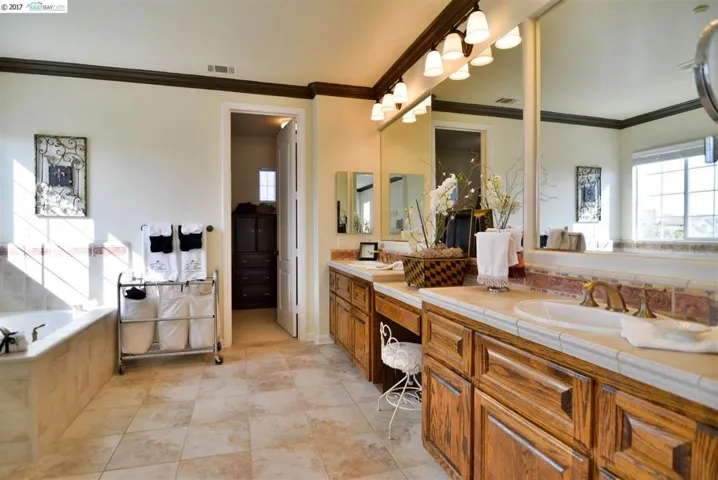2332 Demartini Ln, Brentwood, California 94513