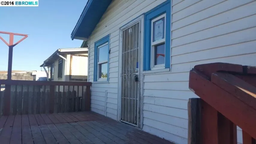 1227 95th Ave, Oakland, California 94603