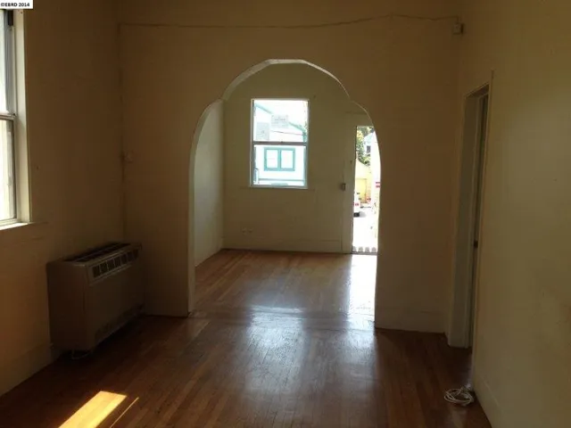 1678 16th St, Oakland, California 94607-1544