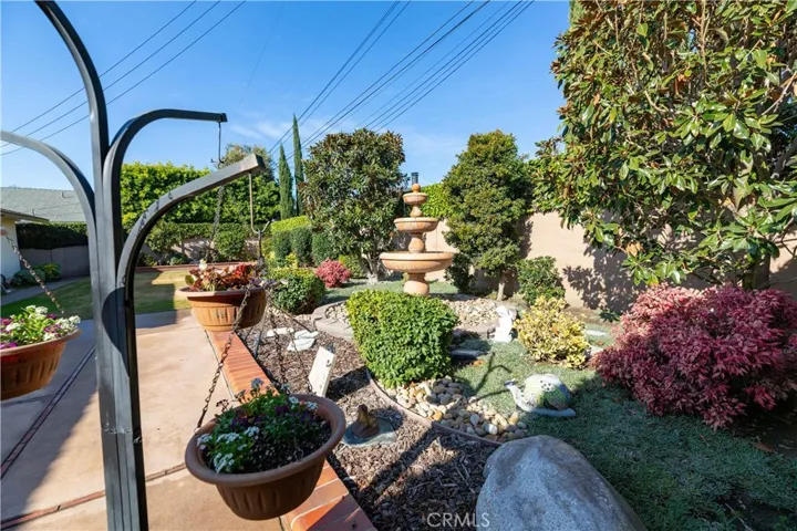 2751 Blume Drive, Rossmoor, California 90720