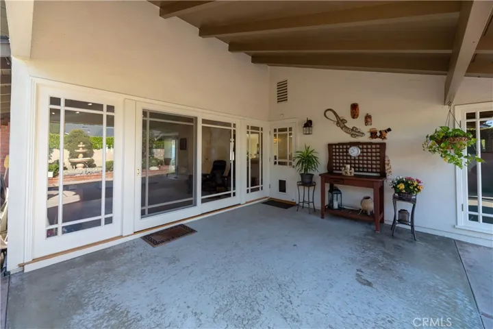 2751 Blume Drive, Rossmoor, California 90720