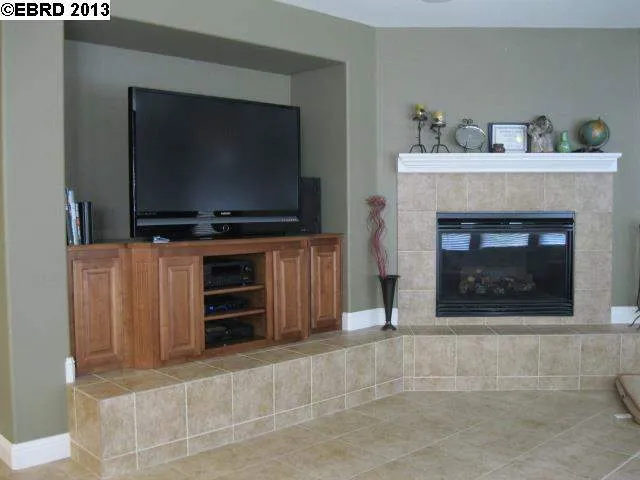 27 Foxglove Ct, Oakley, California 94561