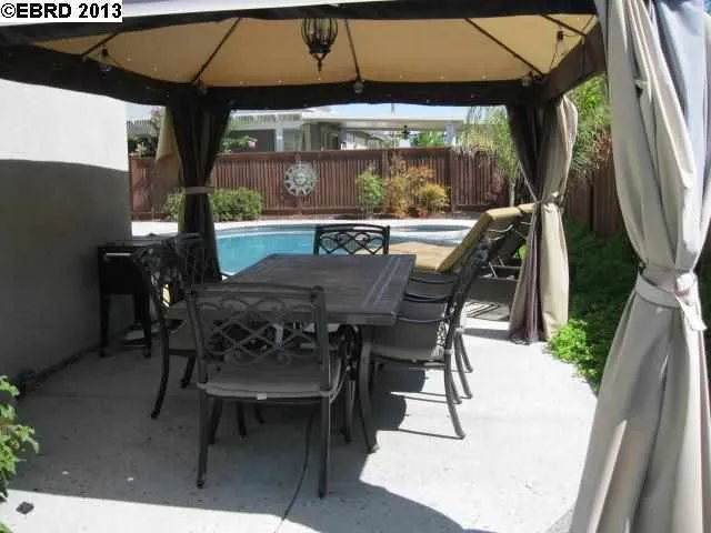 27 Foxglove Ct, Oakley, California 94561
