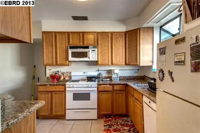 2901 57th Ave, Oakland, California 94605