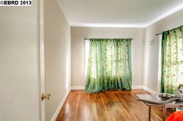 2901 57th Ave, Oakland, California 94605