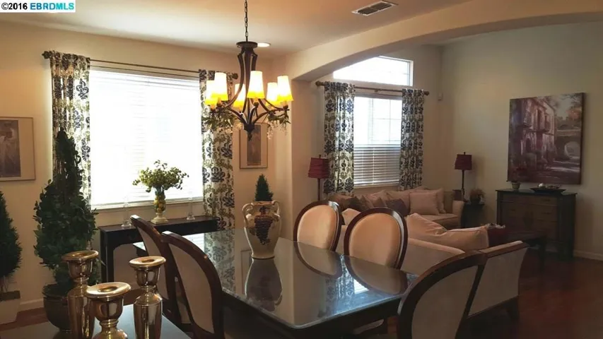 814 Shasta Daisy, Brentwood, California 94513