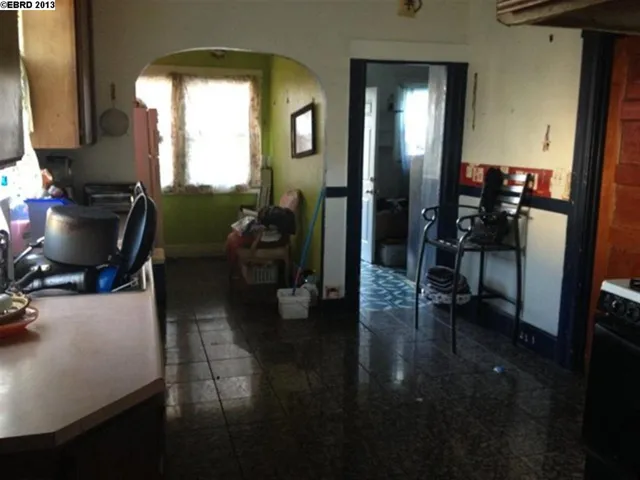 1456 57th Ave, Oakland, California 94621-4241