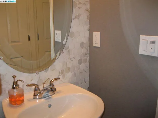 802 Queen Palm Ln, Brentwood, California 94513