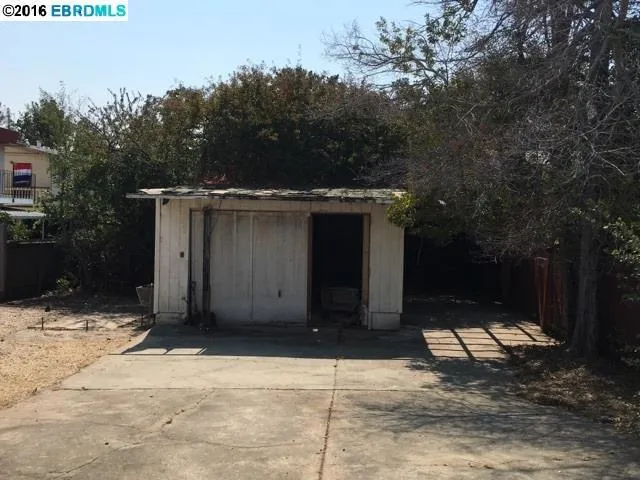 4021 Bayo Street, Oakland, California 94619-2101
