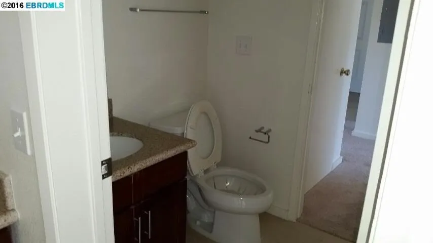 947 Fletcher Ln 223, Hayward, California 94544