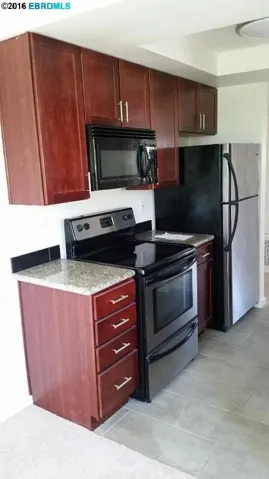 947 Fletcher Ln 223, Hayward, California 94544