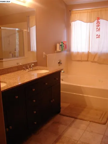 561 Young Dr, Brentwood, California 94513-8309