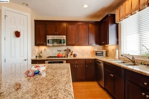 108 Seaview Court, Richmond, California 94801