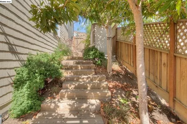 108 Seaview Court, Richmond, California 94801