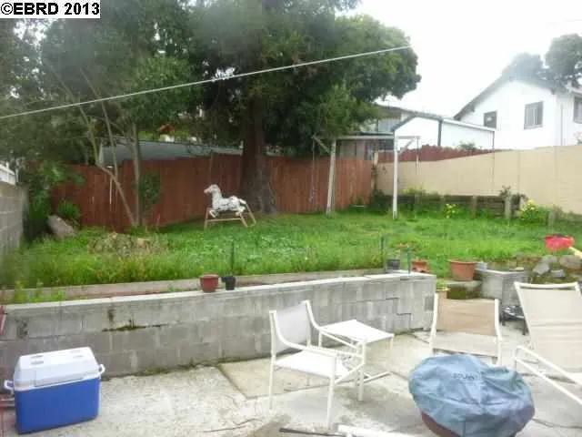 2018 16th Ave, Oakland, California 94606-4016