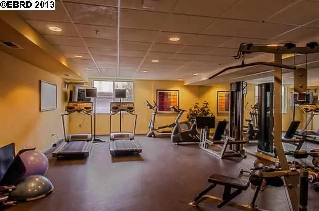 3090 Glascock 311, Oakland, California 94601