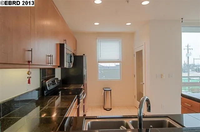 3090 Glascock 311, Oakland, California 94601